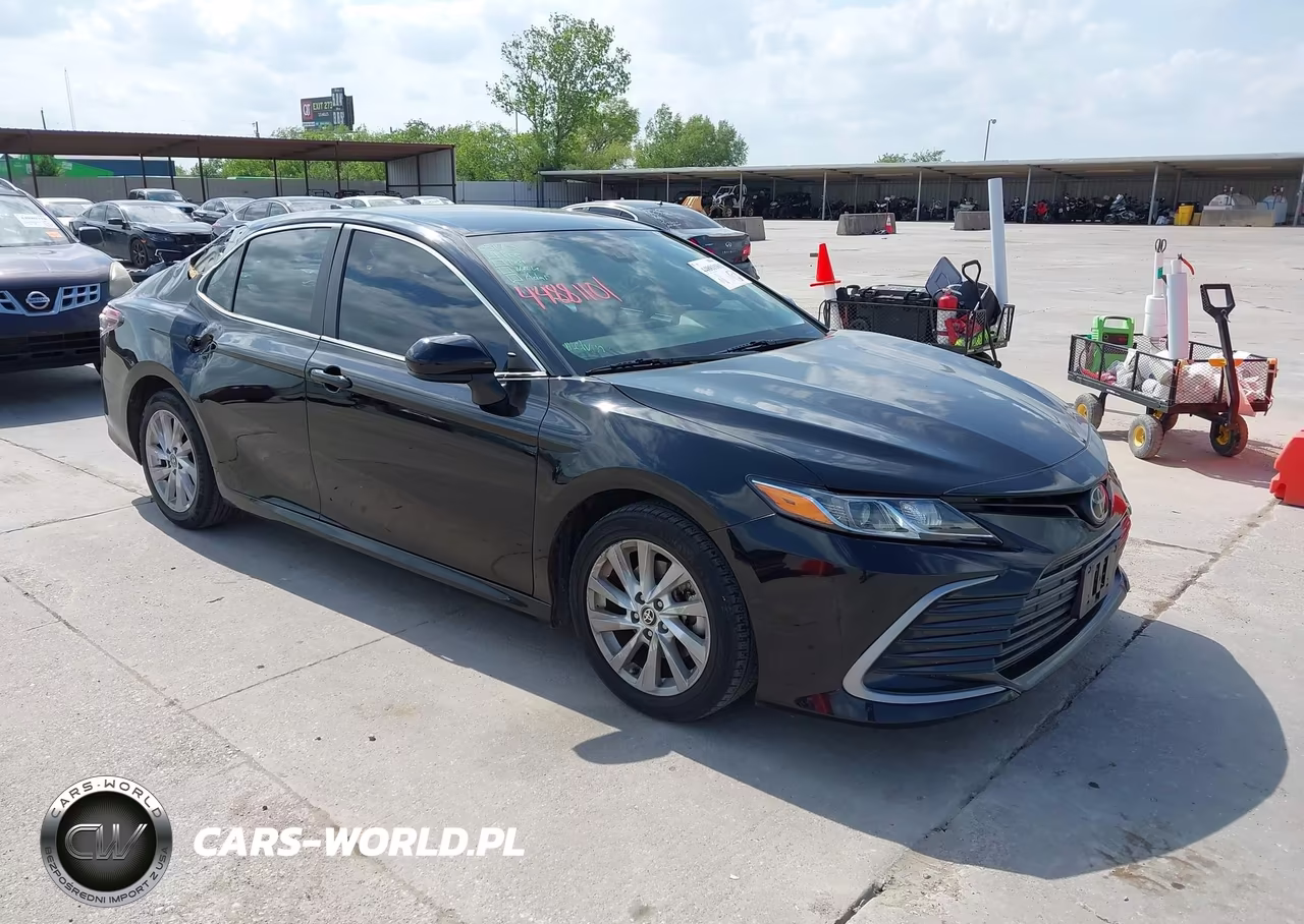 2023 Toyota Camry Le