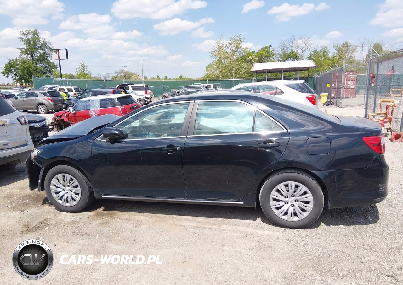 2012 Toyota Camry Le VIN:4T1BF1FK5CU012224 - 14
