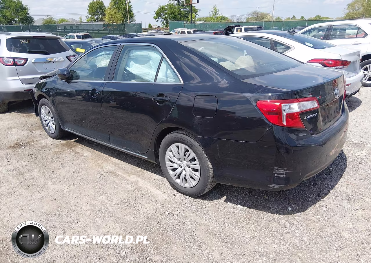 2012 Toyota Camry Le VIN:4T1BF1FK5CU012224 - 3