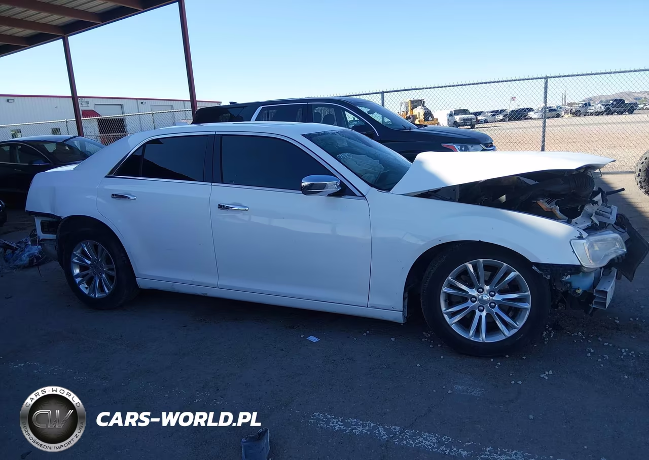 2016 Chrysler 300C VIN:2C3CCAEG2GH269059 - 14