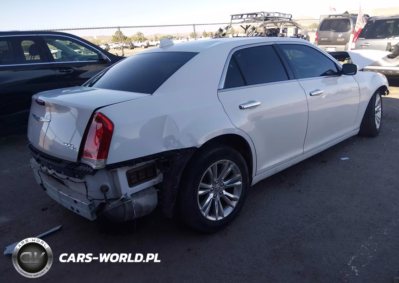 2016 Chrysler 300C VIN:2C3CCAEG2GH269059 - 4