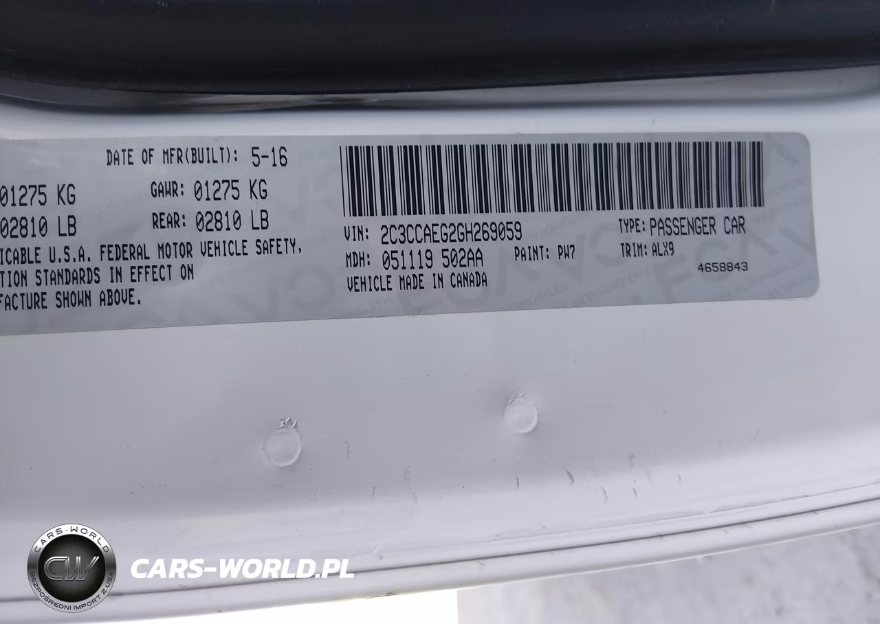 2016 Chrysler 300C VIN:2C3CCAEG2GH269059 - 9