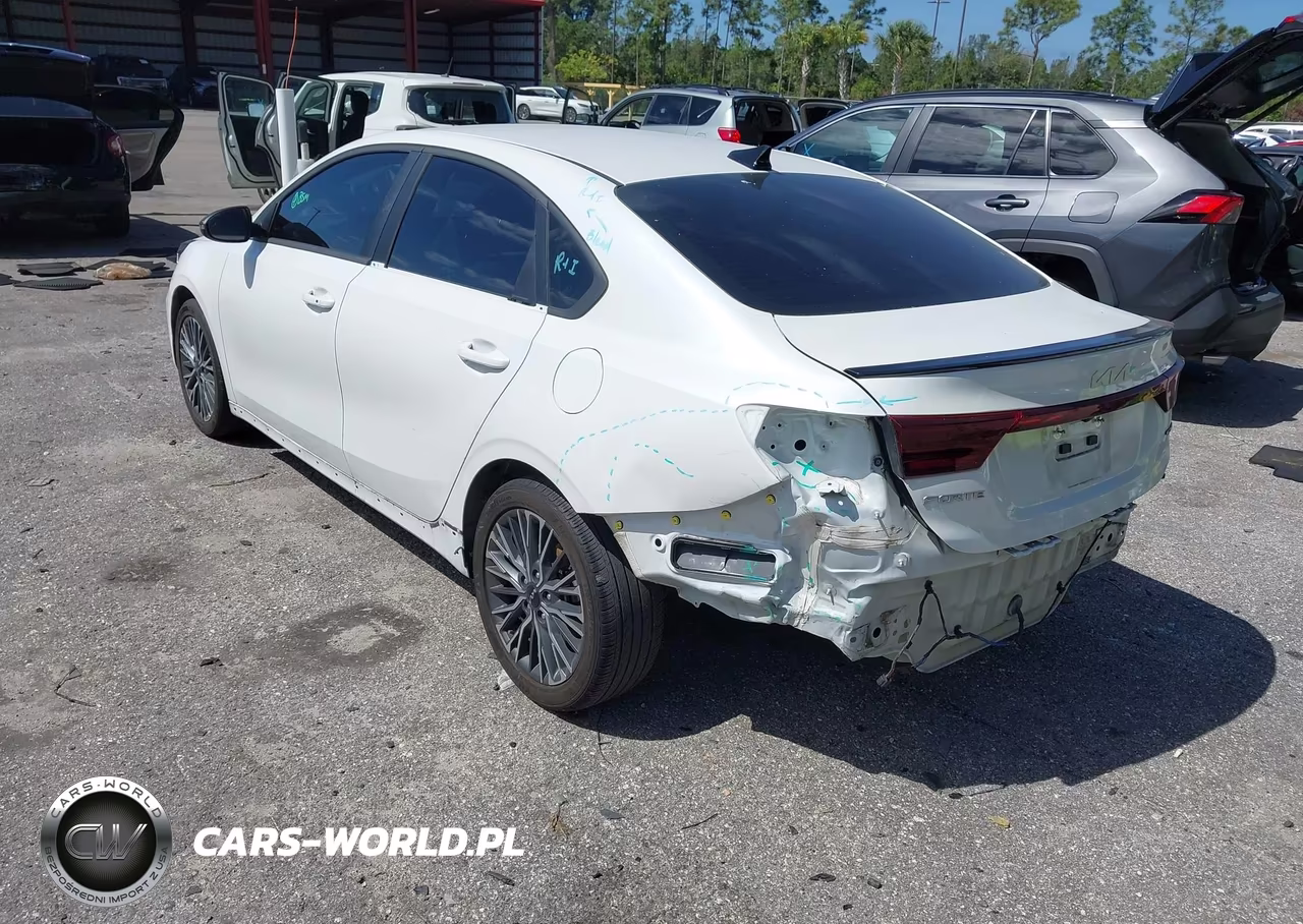 2024 Kia Forte Gt-Line VIN:3KPF54AD3RE799474 - 3