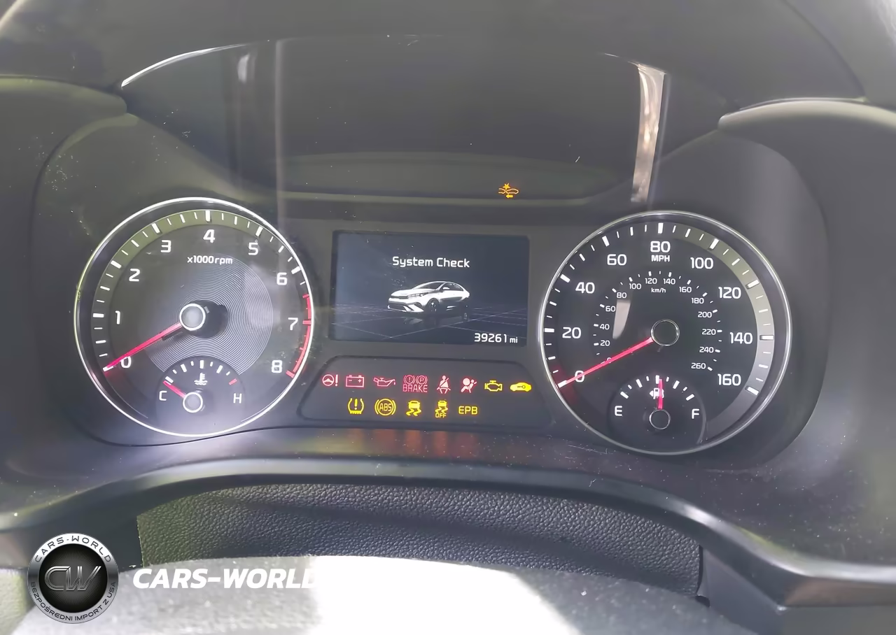 2024 Kia Forte Gt-Line VIN:3KPF54AD3RE799474 - 7