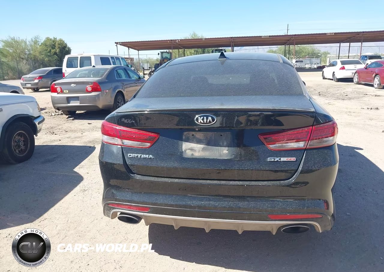 2017 Kia Optima Sx Turbo VIN:5XXGW4L24HG142430 - 16