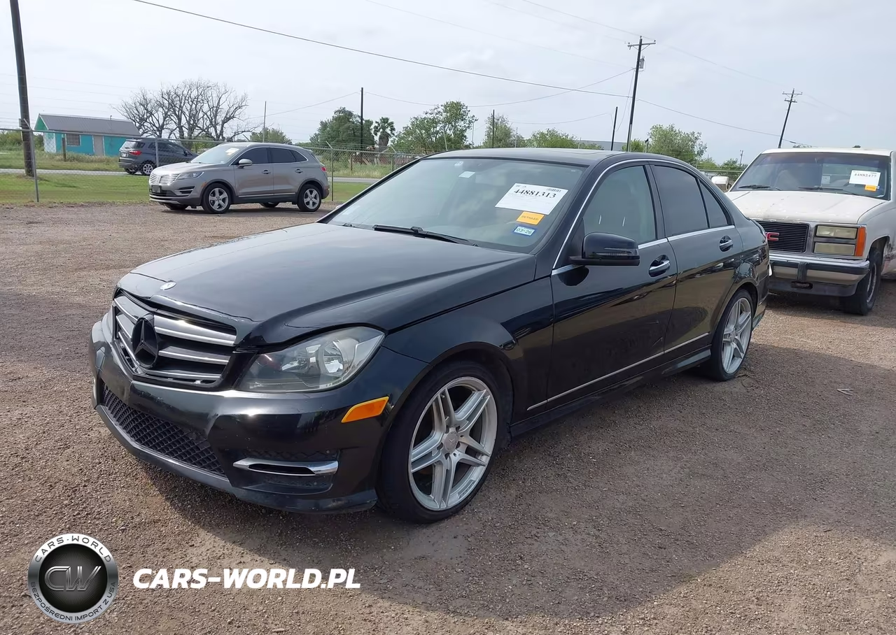 2014 Mercedes-Benz C 250 Sport VIN:WDDGF4HB7EG249992 - 2