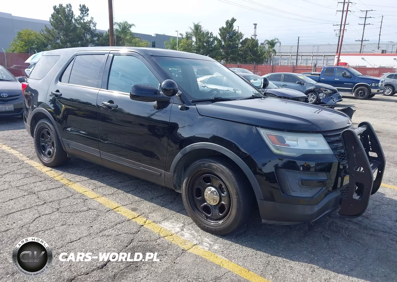 2017 Ford Utility Police Interceptor – zdjęcie 1 z 17