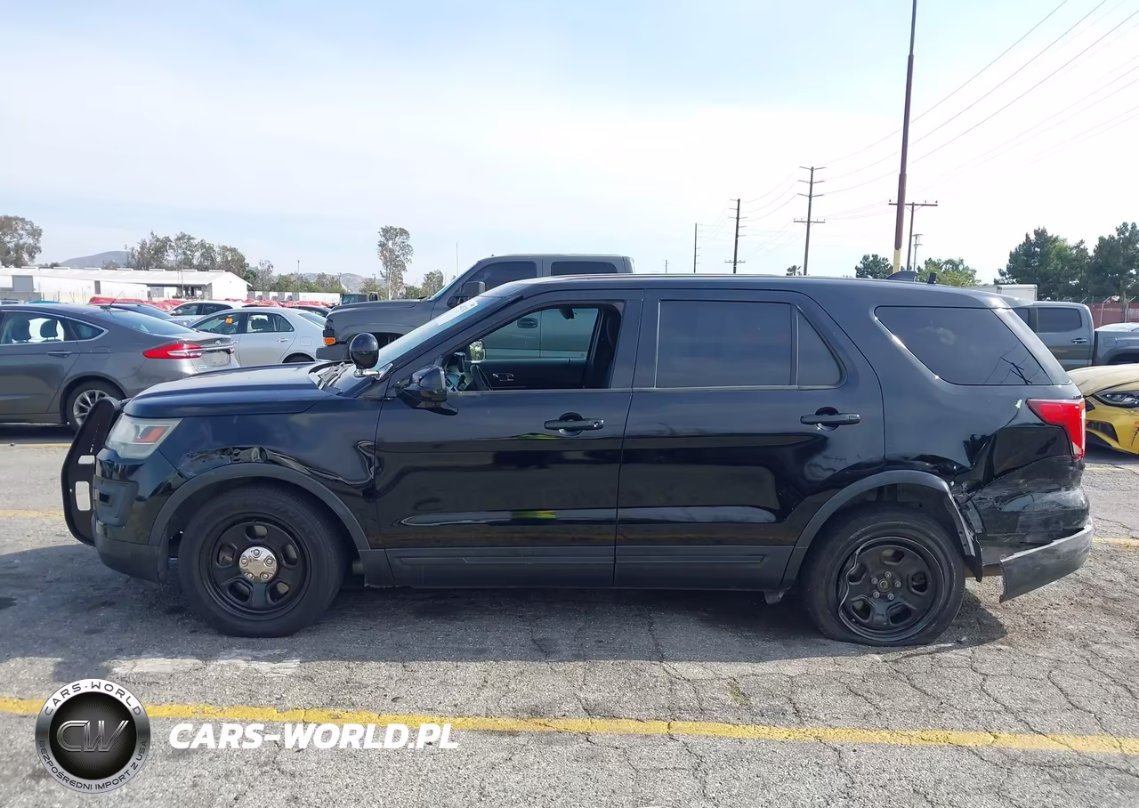 2017 Ford Utility Police Interceptor VIN:1FM5K8AR9HGB40882 - 14