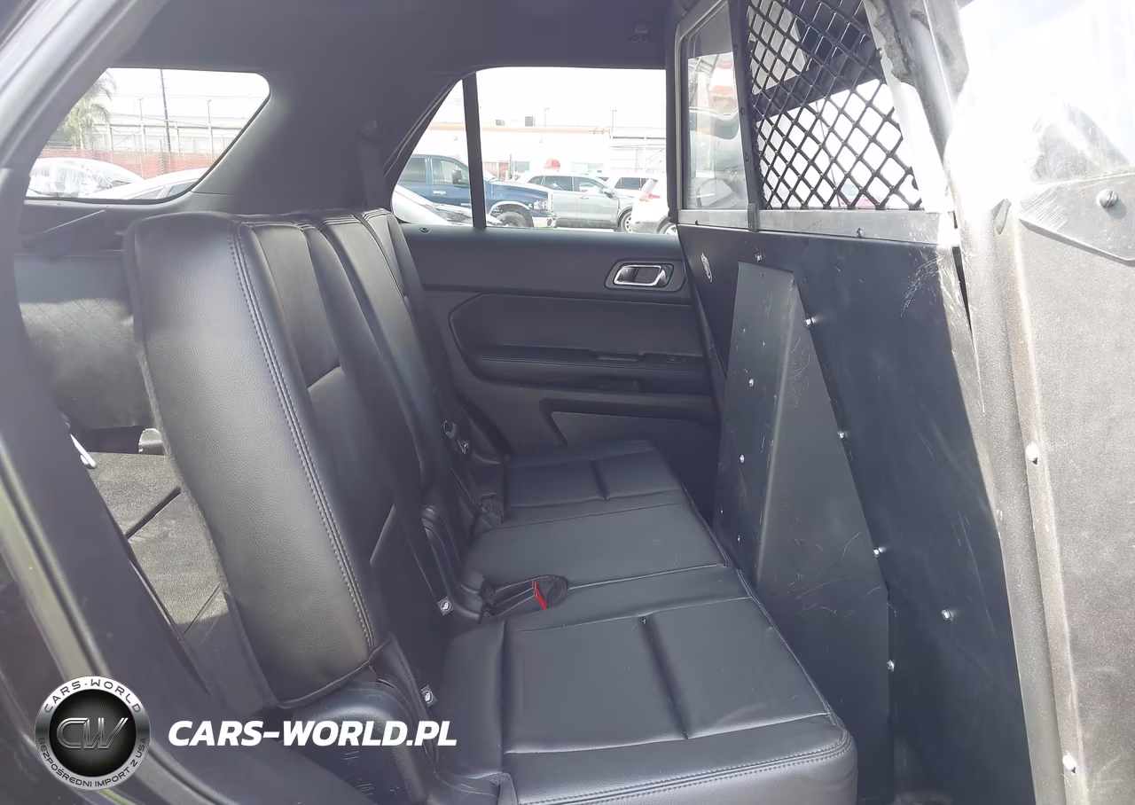 2017 Ford Utility Police Interceptor VIN:1FM5K8AR9HGB40882 - 8