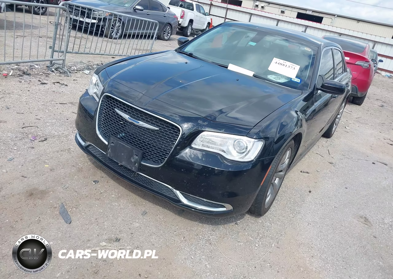 2020 Chrysler 300 Touring L VIN:2C3CCAAG9LH171985 - 2
