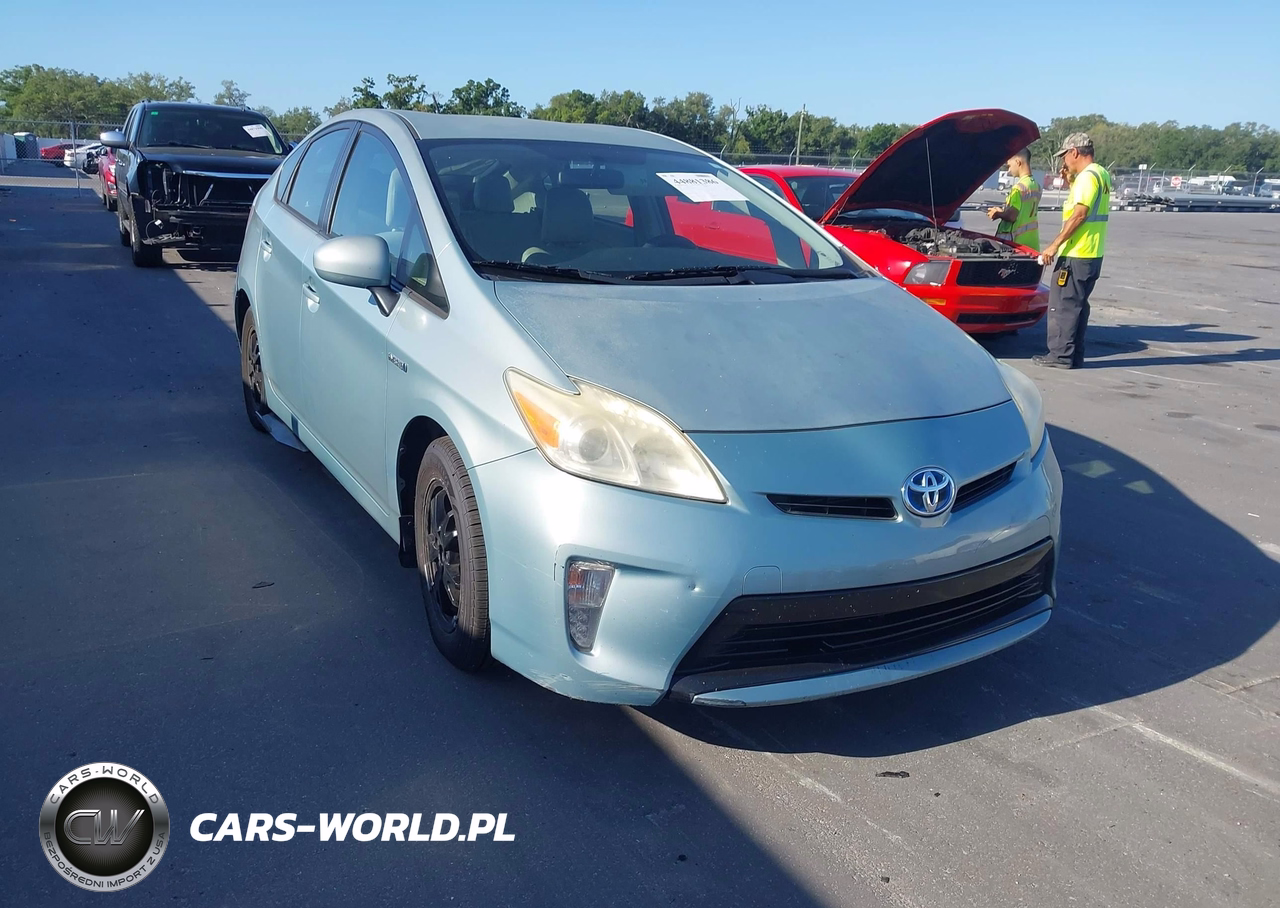 2012 Toyota Prius Two