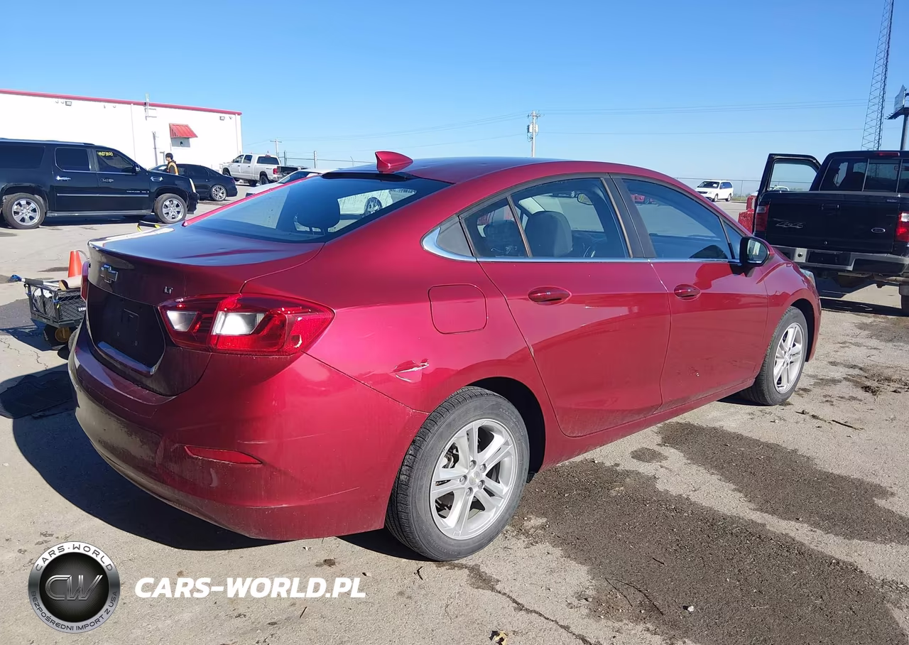 2017 Chevrolet Cruze Lt Auto VIN:1G1BE5SM2H7204883 - 4