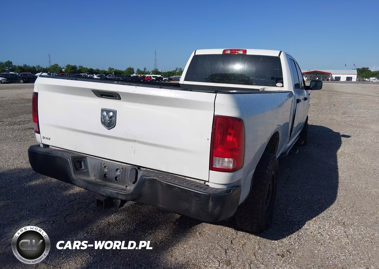 2015 Ram 2500 Tradesman VIN:3C6TR4HT4FG669750 - 4