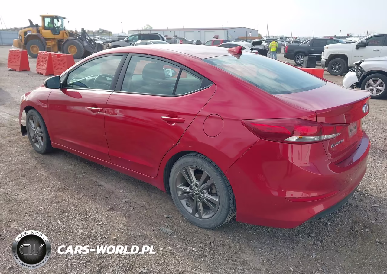 2018 Hyundai Elantra Sel VIN:5NPD84LF3JH217614 - 3