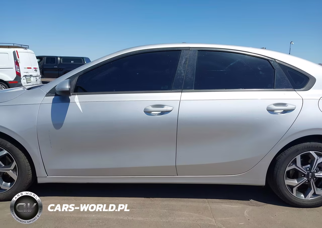 2019 Kia Forte Lxs VIN:3KPF24AD9KE095052 - 15