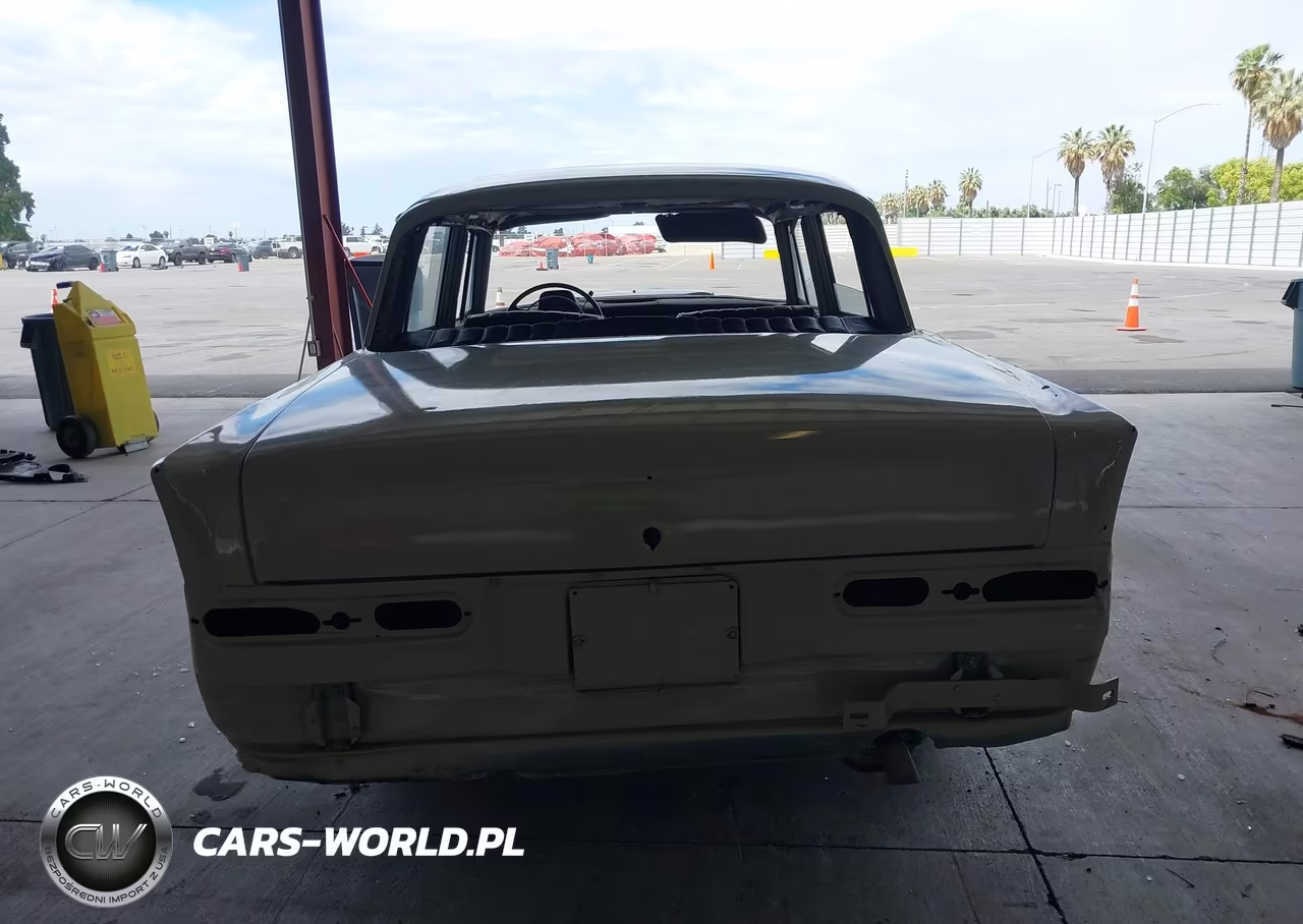 1967 Mercedes-Benz 230S VIN:12101816 - 17