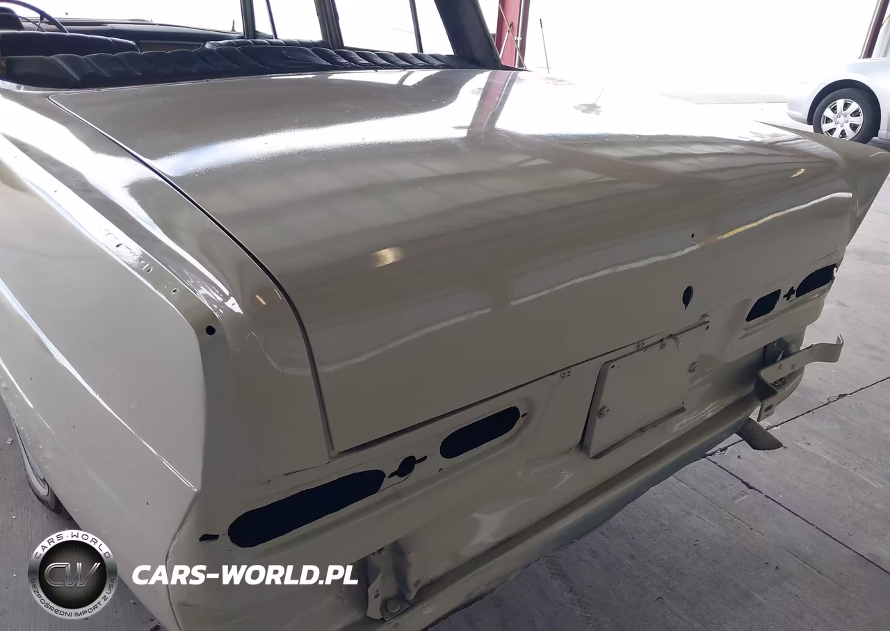 1967 Mercedes-Benz 230S VIN:12101816 - 18
