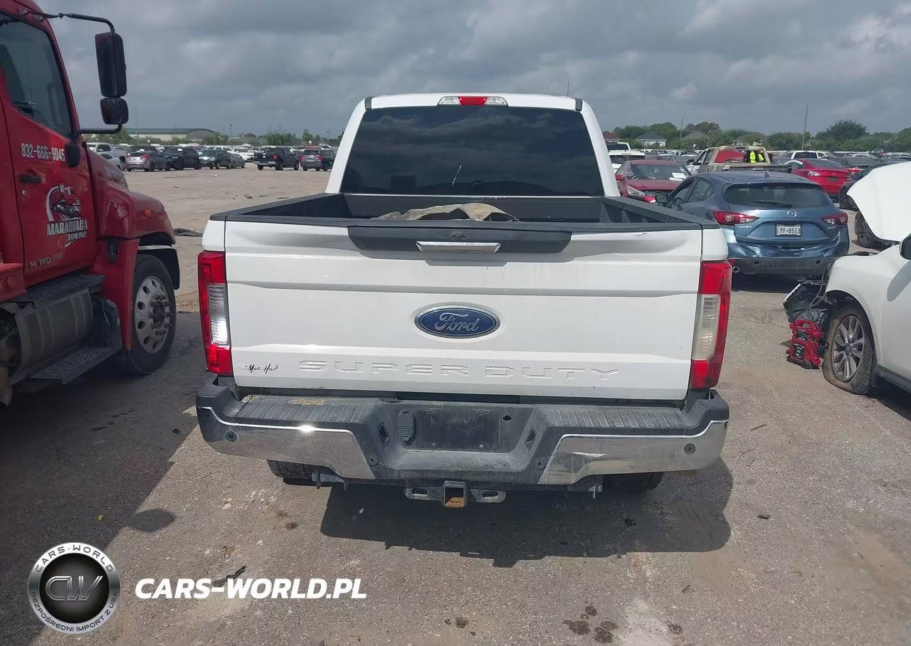 2017 Ford F-250 Xlt VIN:1FT7W2BT7HEF01269 - 16