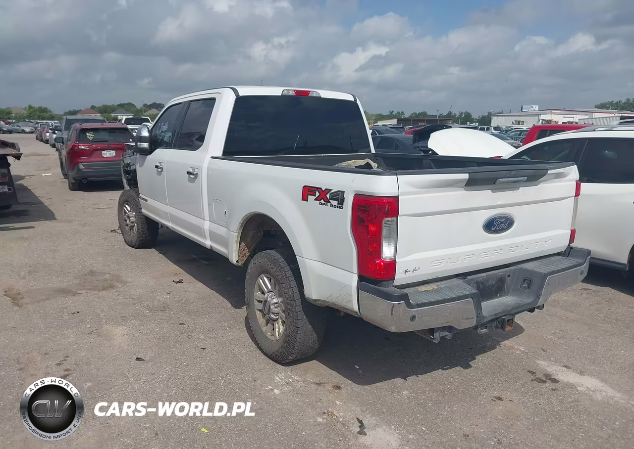 2017 Ford F-250 Xlt VIN:1FT7W2BT7HEF01269 - 3