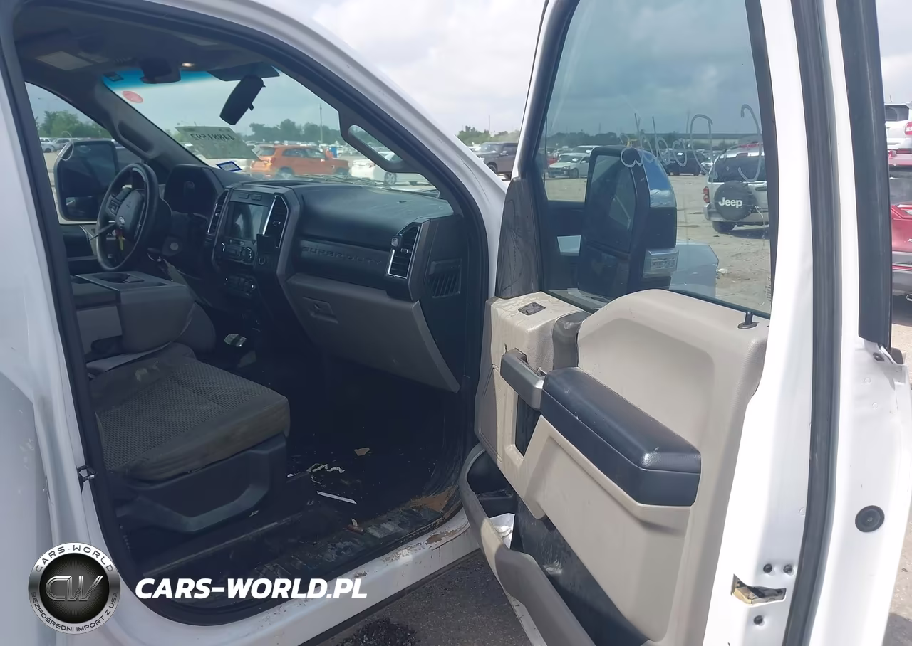 2017 Ford F-250 Xlt VIN:1FT7W2BT7HEF01269 - 5