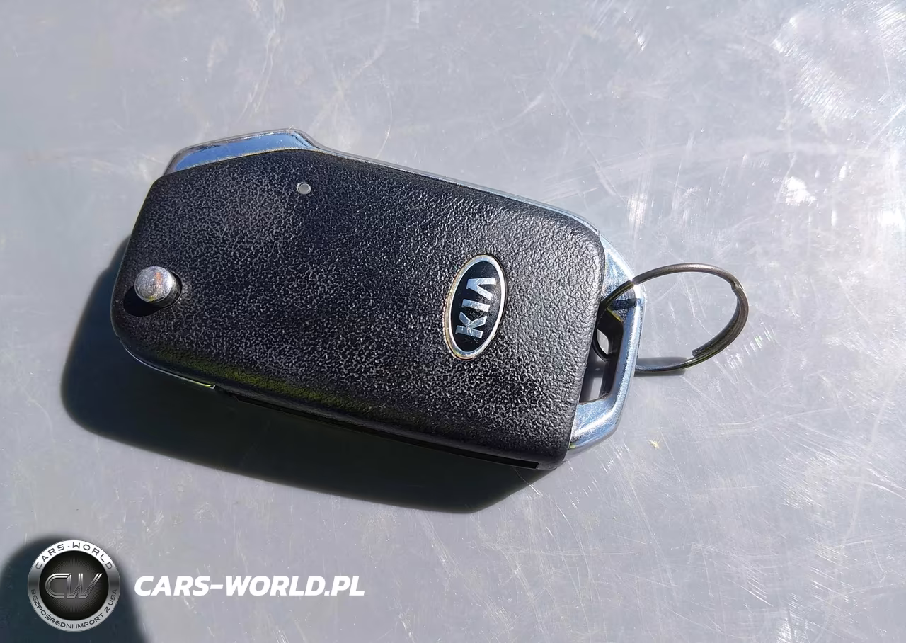 2019 Kia Forte Lxs VIN:3KPF24AD9KE007777 - 11