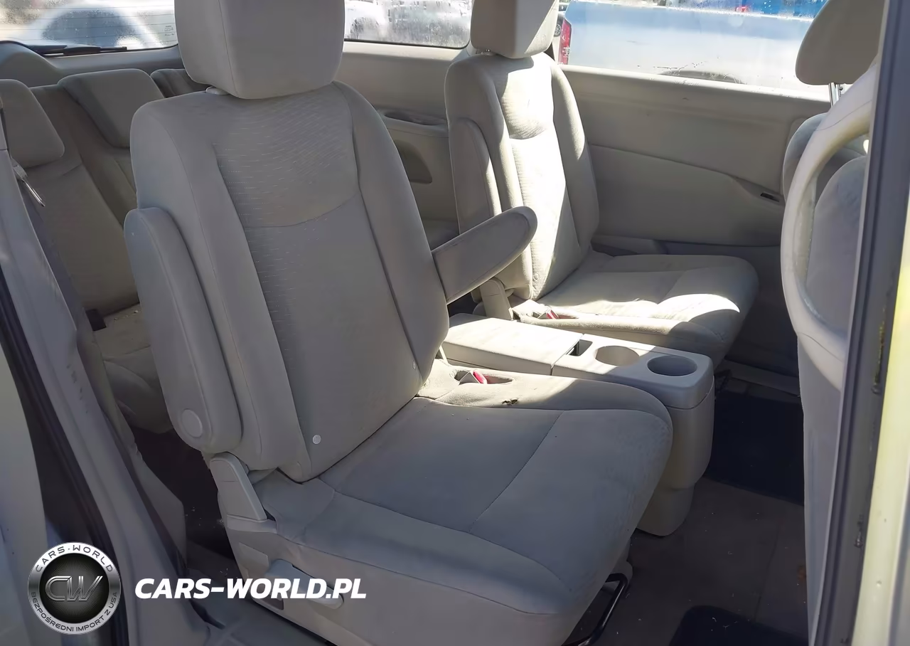 2015 Nissan Quest Platinum-S-Sl-Sv VIN:JN8AE2KP6F9129932 - 8