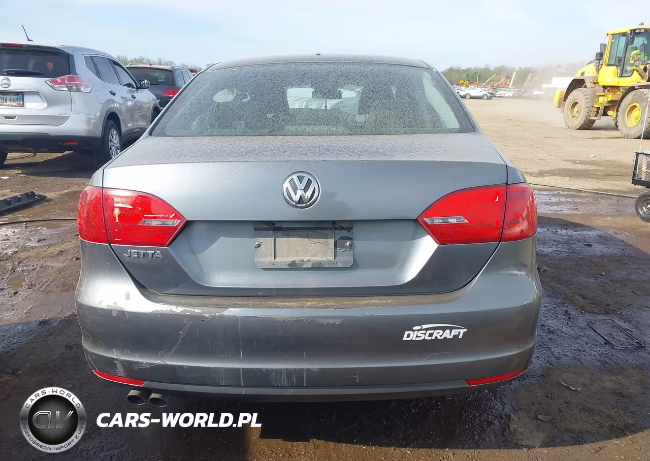 2014 Volkswagen Jetta 2.0L S VIN:3VW2K7AJ7EM257029 - 17