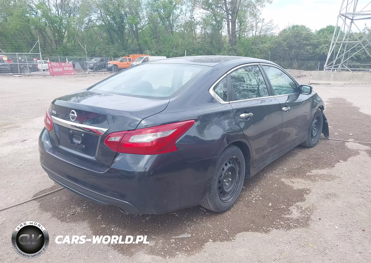 2018 Nissan Altima 2.5 S VIN:1N4AL3AP7JC120537 - 4