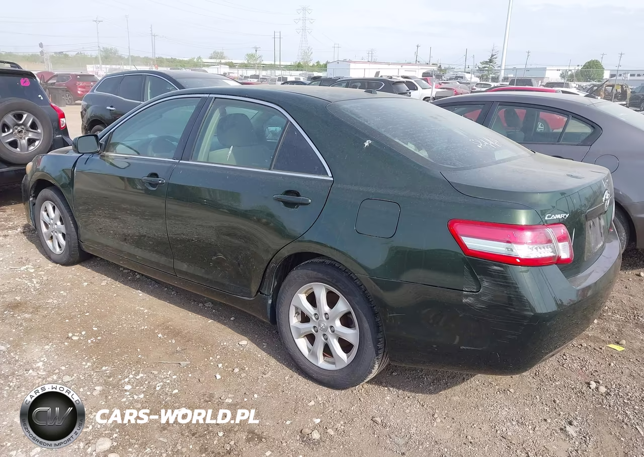 2011 Toyota Camry Le VIN:4T1BF3EKXBU740178 - 3