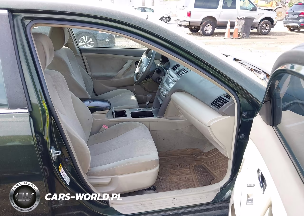 2011 Toyota Camry Le VIN:4T1BF3EKXBU740178 - 5
