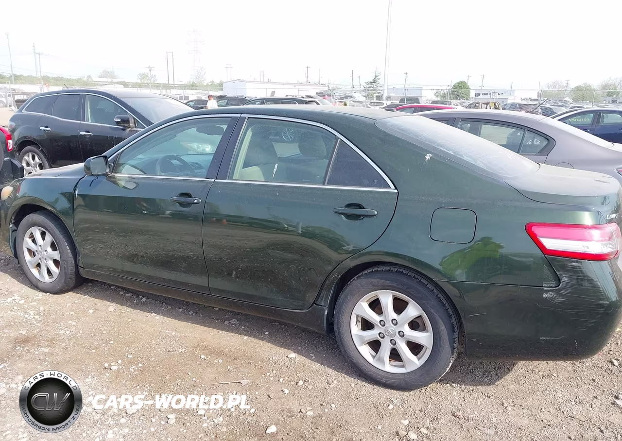 2011 Toyota Camry Le VIN:4T1BF3EKXBU740178 - 6