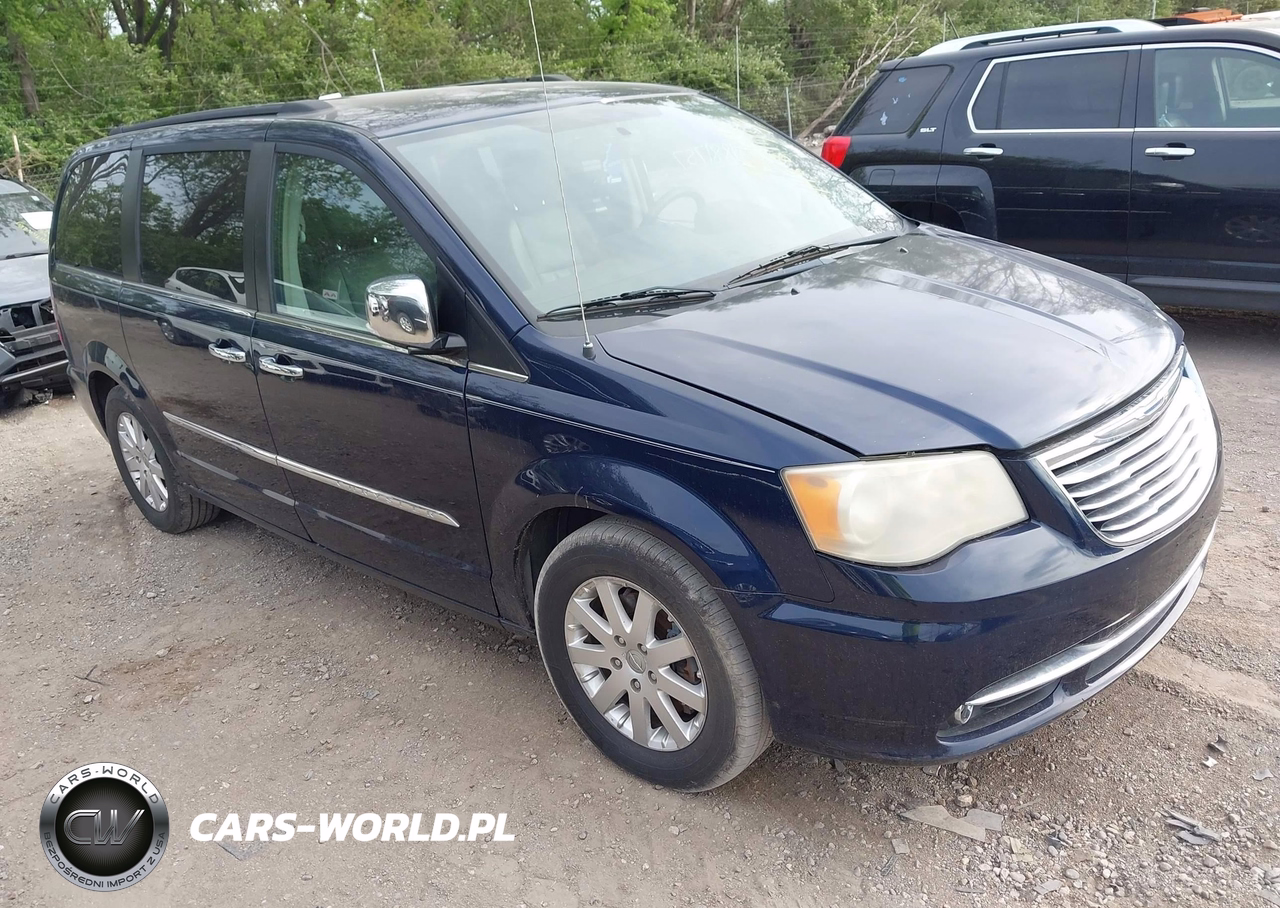 2012 Chrysler Town & Country Touring-L