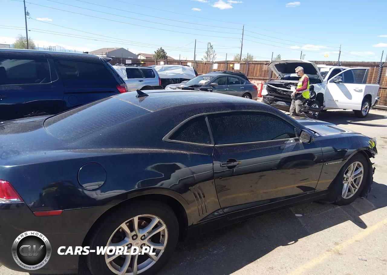 2014 Chevrolet Camaro 2Ls VIN:2G1FA1E32E9135048 - 13