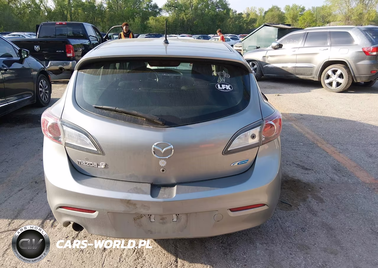2013 Mazda Mazda3 I Touring VIN:JM1BL1L78D1727904 - 16