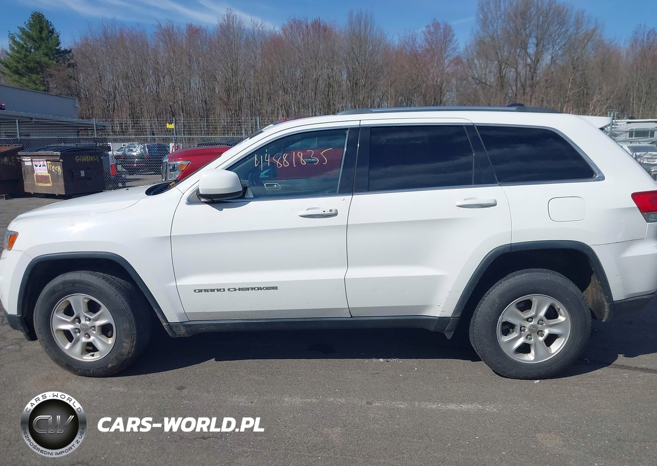 2014 Jeep Grand Cherokee Laredo VIN:1C4RJFAG5EC269975 - 14