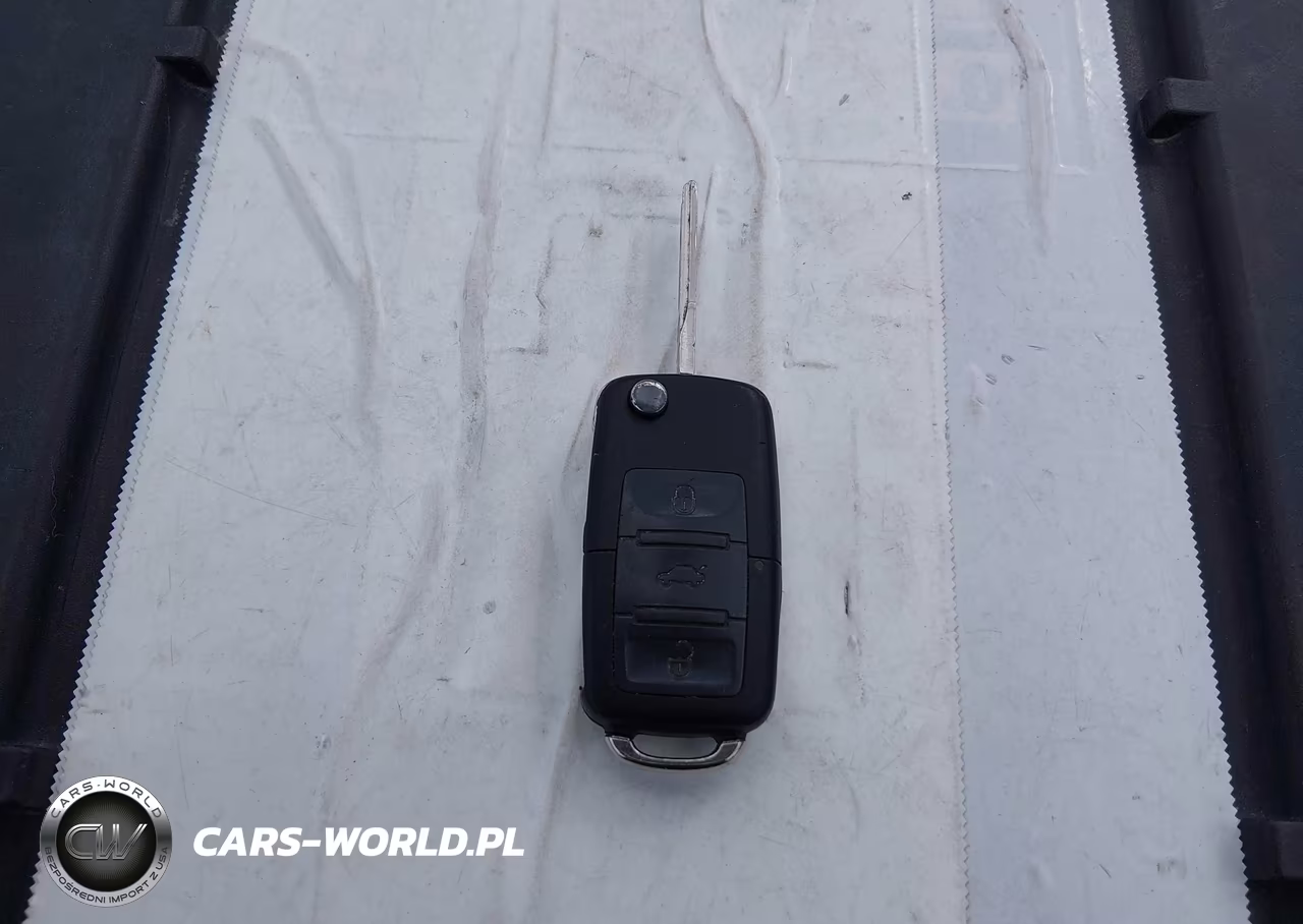 2004 Volkswagen New Beetle Gls 1.8T VIN:3VWCD31Y94M310638 - 11