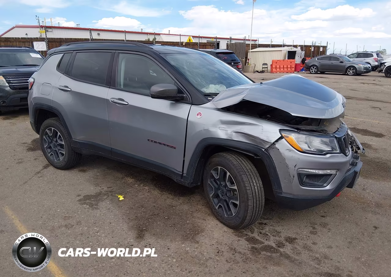 2020 Jeep Compass Trailhawk 4X4 – zdjęcie 1 z 16