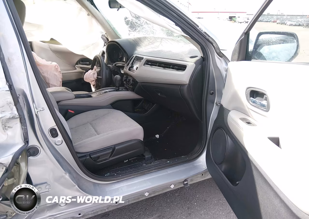 2017 Honda Hr-V Lx VIN:3CZRU6H34HG701851 - 5