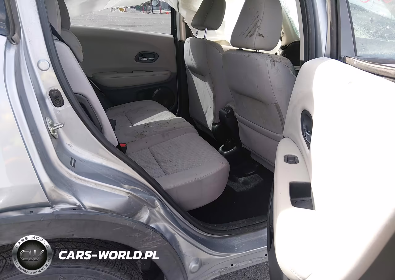 2017 Honda Hr-V Lx VIN:3CZRU6H34HG701851 - 8