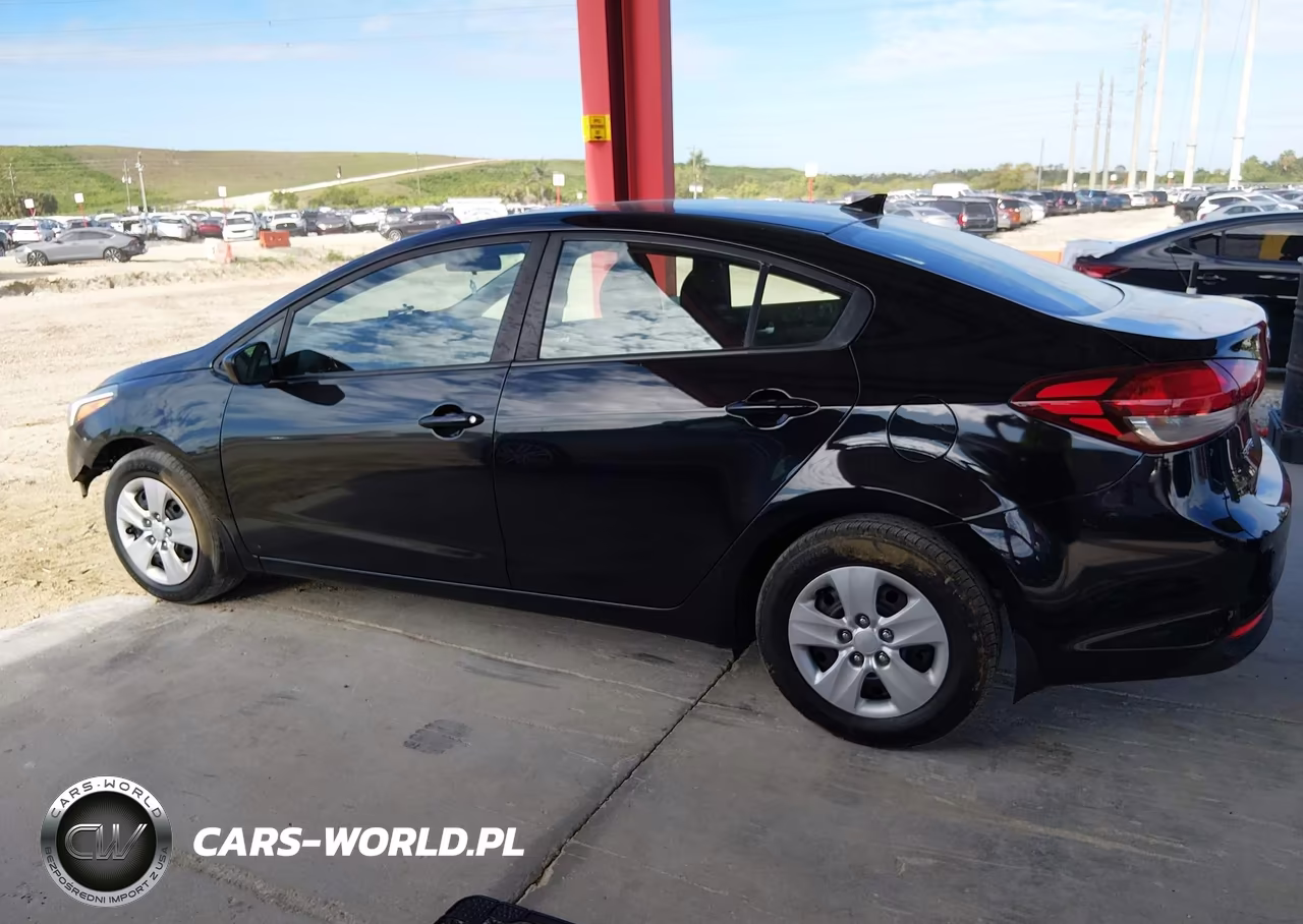 2017 Kia Forte Lx VIN:3KPFK4A70HE104434 - 15