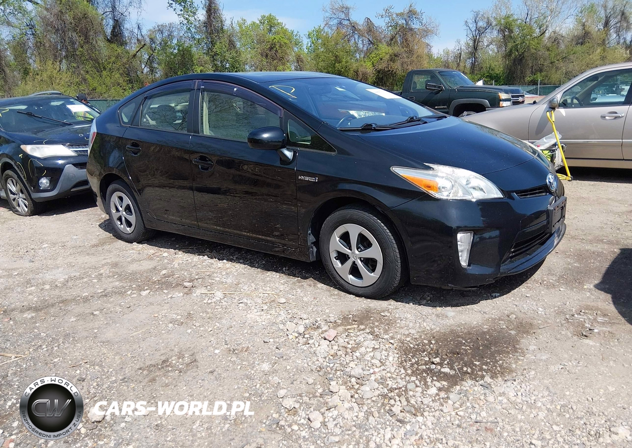 2013 Toyota Prius Three