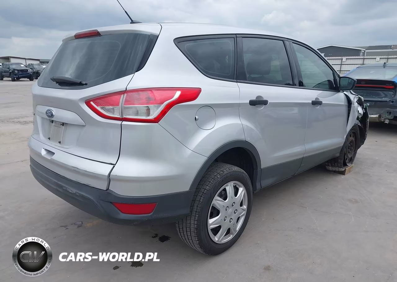 2013 Ford Escape S VIN:1FMCU0F79DUC34430 - 4