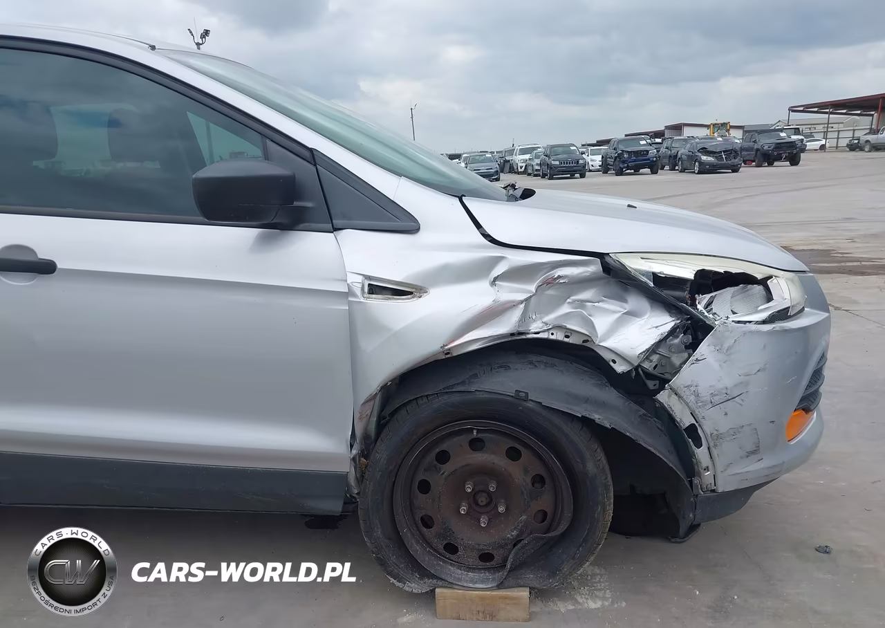 2013 Ford Escape S VIN:1FMCU0F79DUC34430 - 6