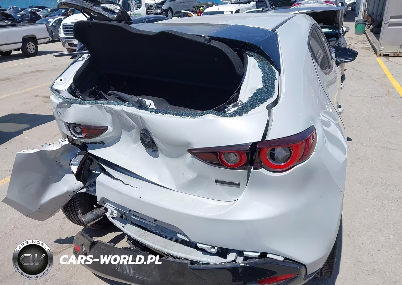 2025 Mazda Mazda3 2.5 S Select Sport VIN:JM1BPAKM1S1776161 - 17