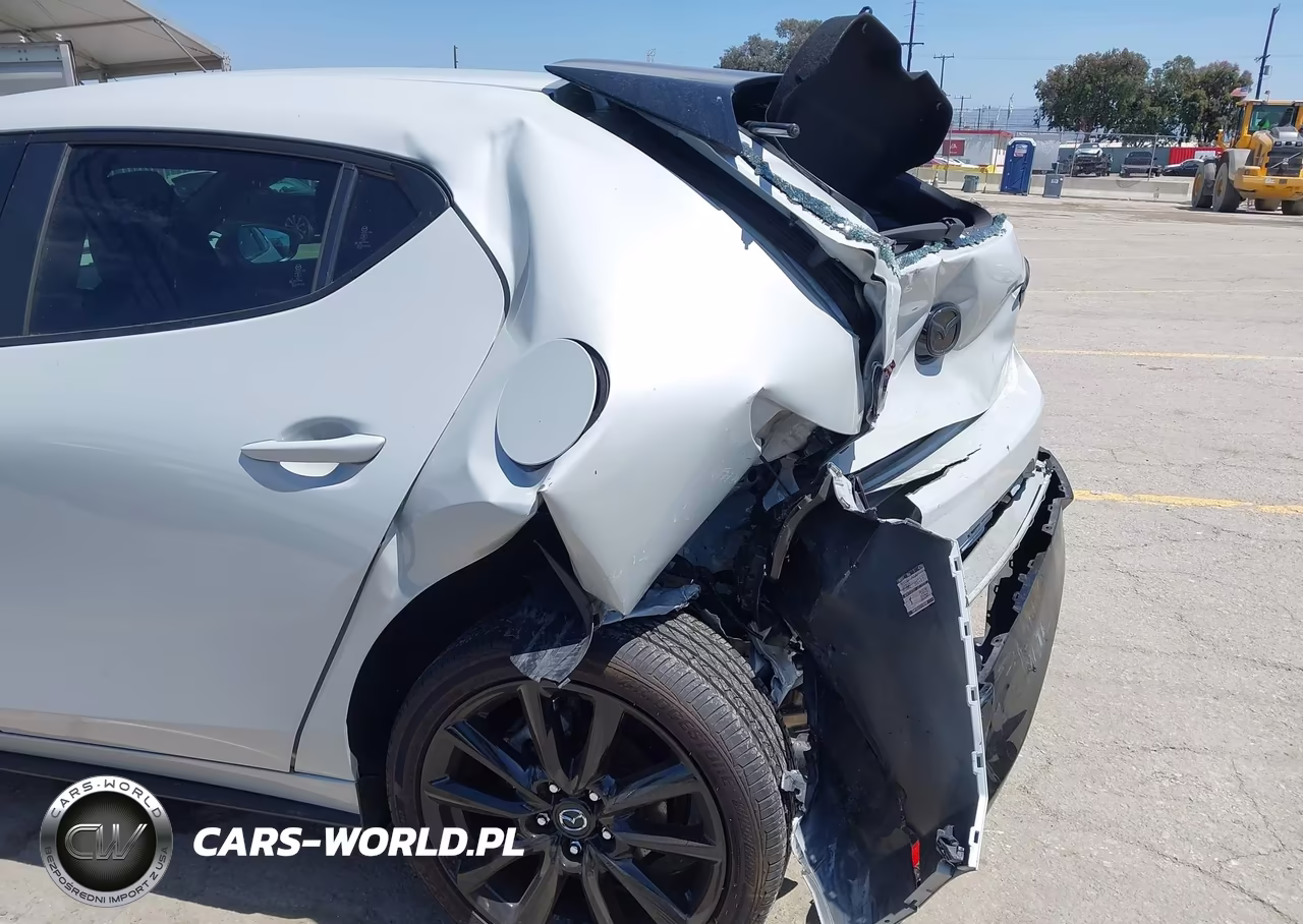 2025 Mazda Mazda3 2.5 S Select Sport VIN:JM1BPAKM1S1776161 - 18