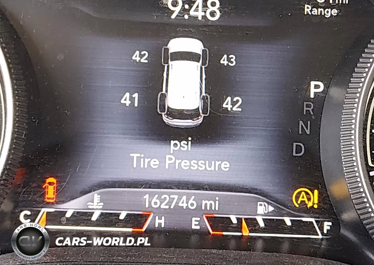 2019 Jeep Cherokee Limited 4X4 VIN:1C4PJMDX4KD304065 - 16