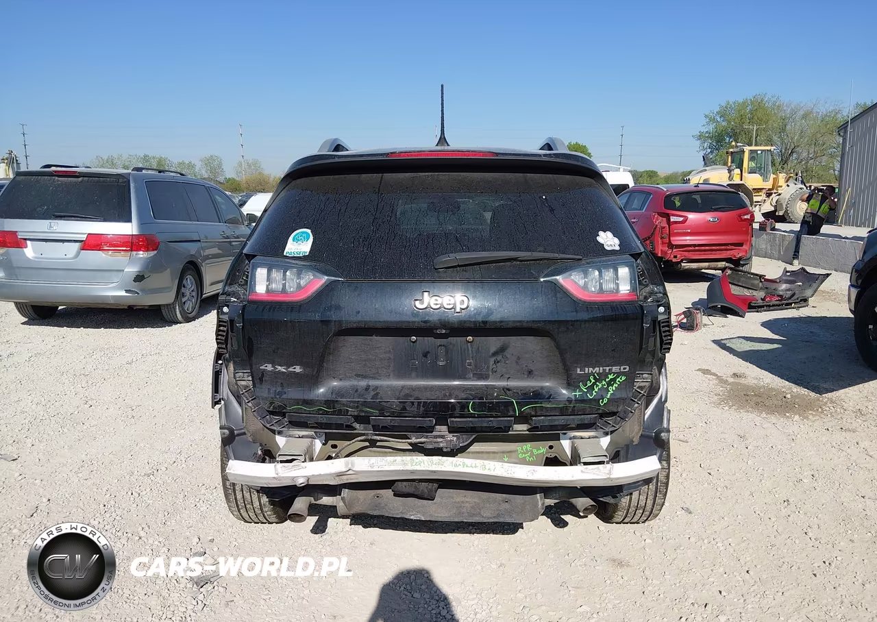 2019 Jeep Cherokee Limited 4X4 VIN:1C4PJMDX4KD304065 - 18