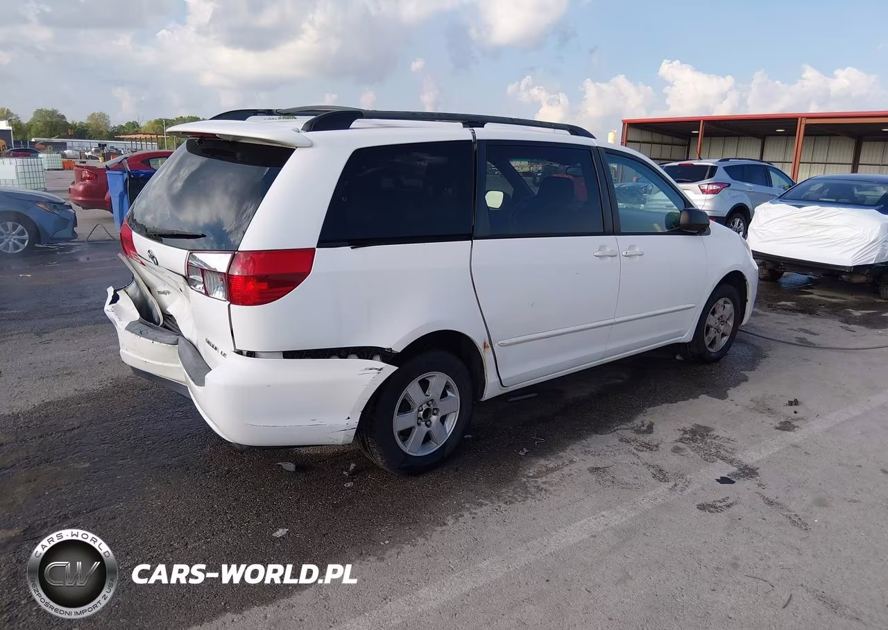 2004 Toyota Sienna Le VIN:5TDZA23C64S060096 - 4