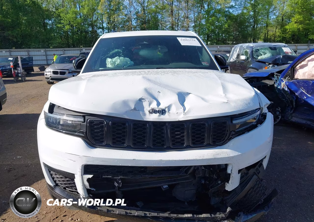 2023 Jeep Grand Cherokee L Altitude 4X4 VIN:1C4RJKAG2P8848260 - 13
