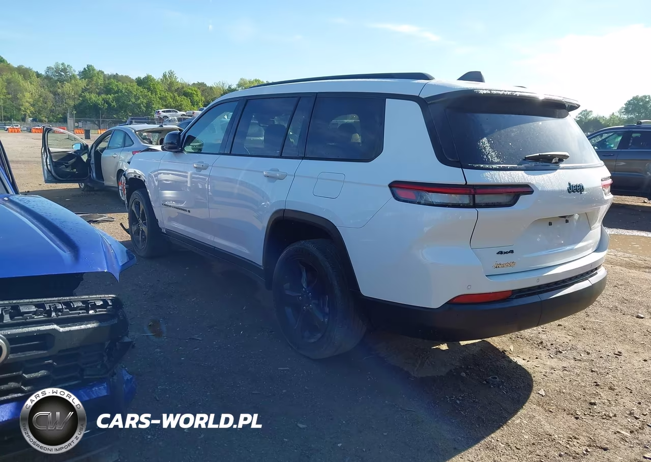 2023 Jeep Grand Cherokee L Altitude 4X4 VIN:1C4RJKAG2P8848260 - 3